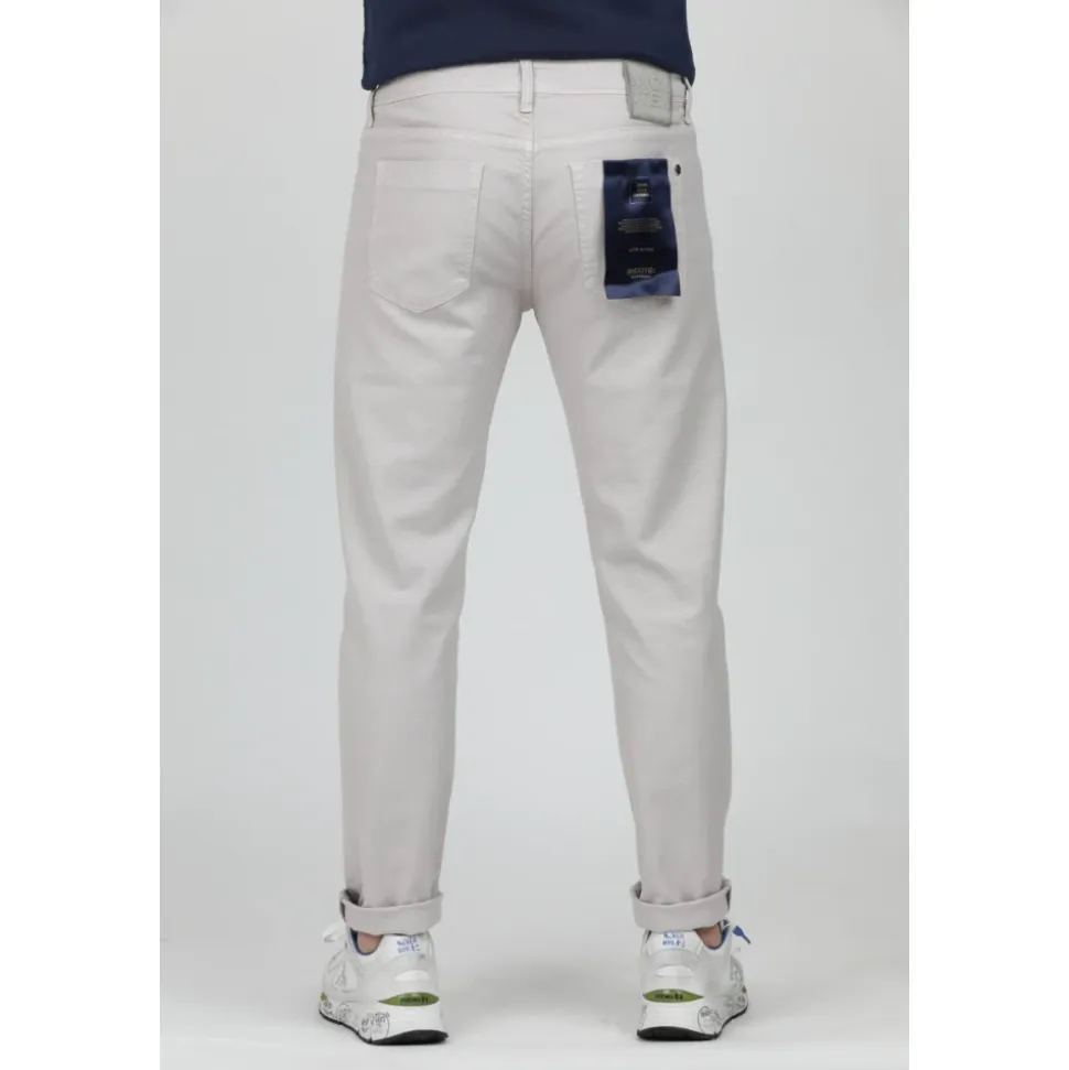 Slim-fit Jeans