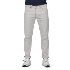 Slim-fit Jeans