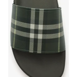 Slip-on sandaler med ruter