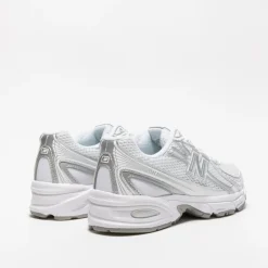 740 Sneaker