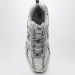 530 Sneaker