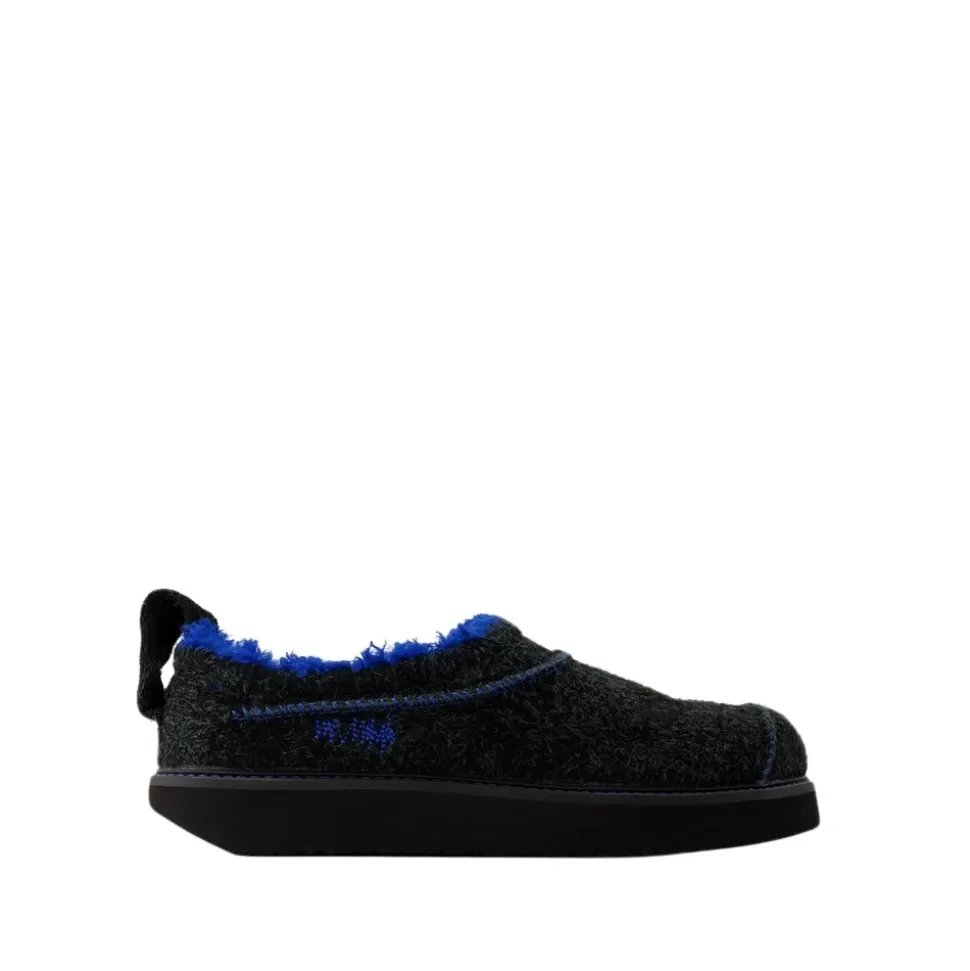 Sort Skinn Slip-On Slides