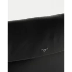 Sort skinnveske-clutch