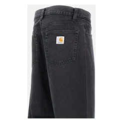 Straight Jeans