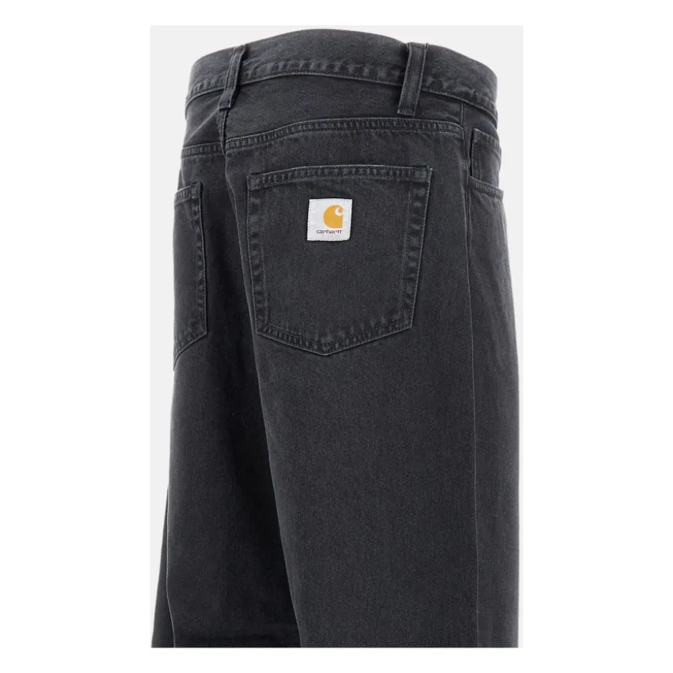 Straight Jeans