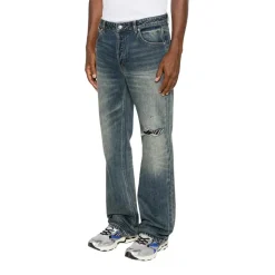 Straight Jeans