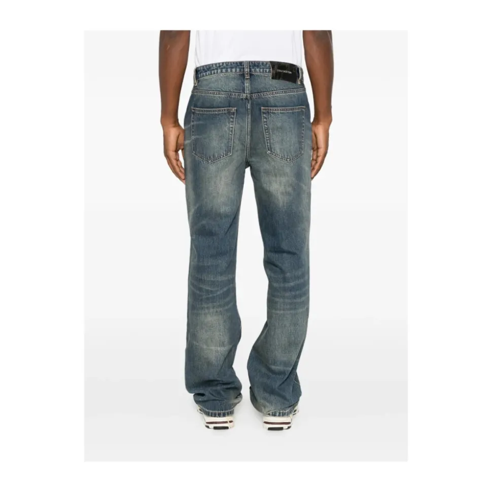 Straight Jeans