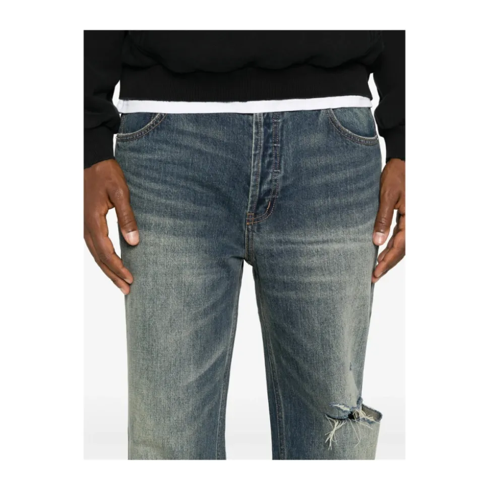 Straight Jeans