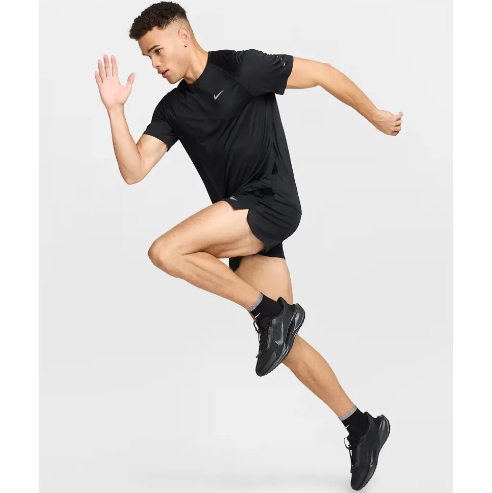 Stride Dri-FIT ADV Kortarmet Løpetopp