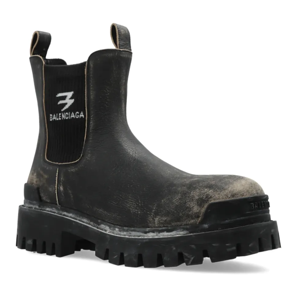 Strike Chelsea Boots