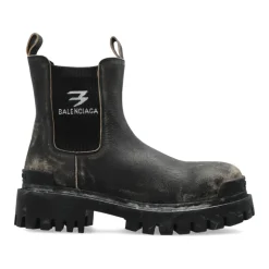 Strike Chelsea Boots