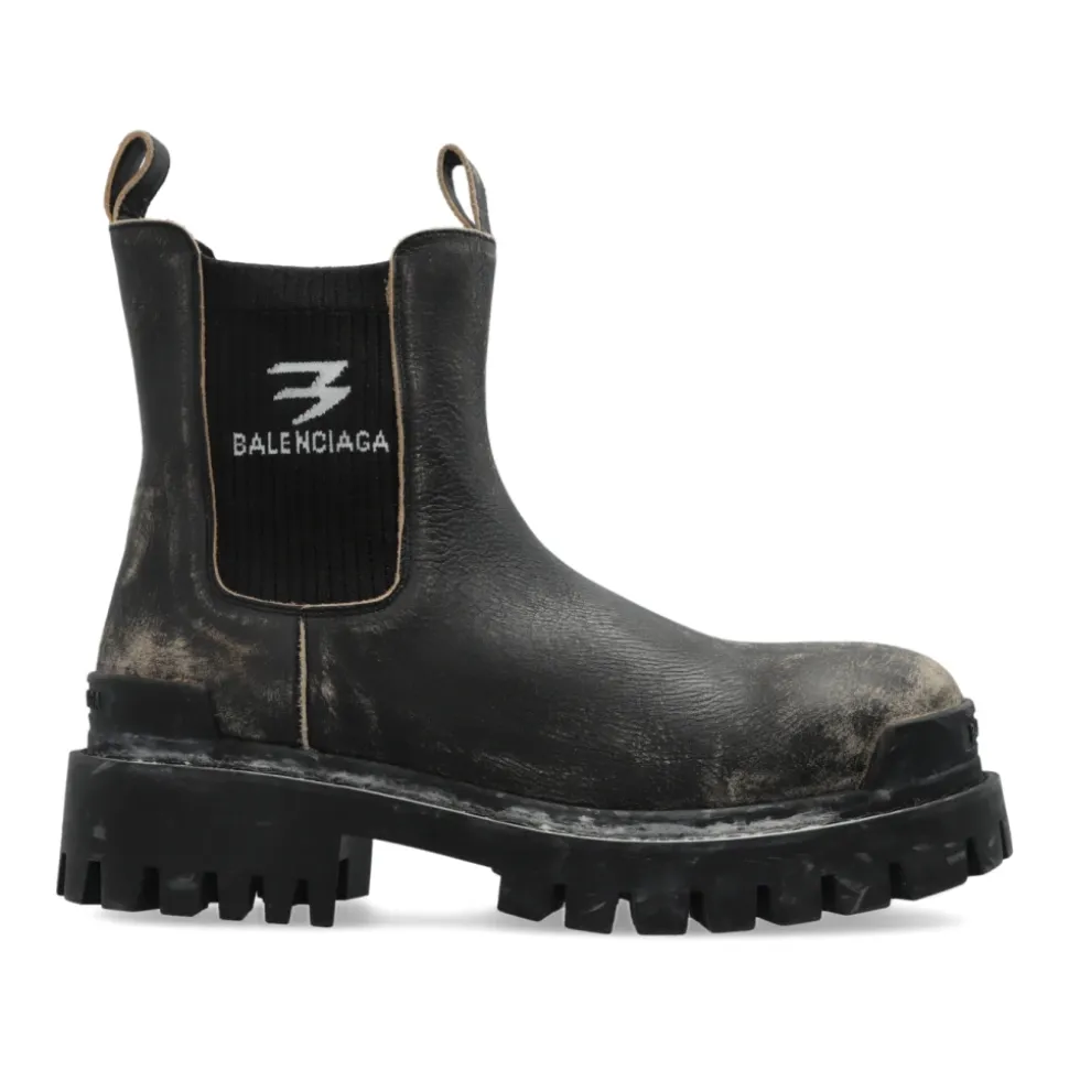 Strike Chelsea Boots
