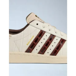 Superstar Sneakers