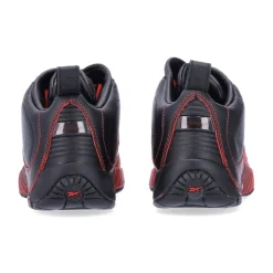 Svart/Rød Basketball Sneakers