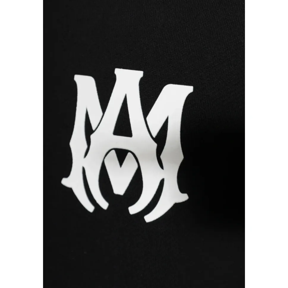 Sweatshirts & Hoodies