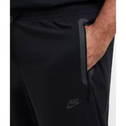 Tech Woven Pants
