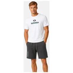 T-skjorte + Shorts