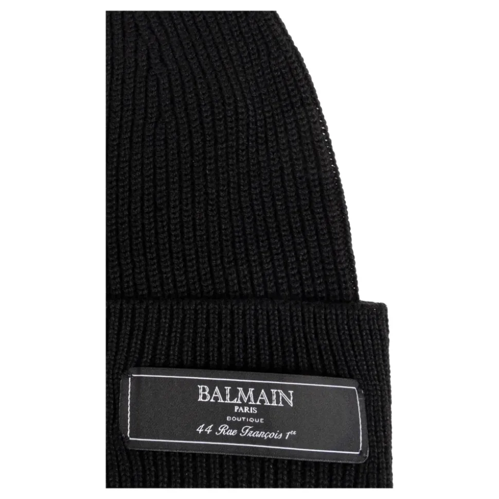 Ullbeanie med logolapp