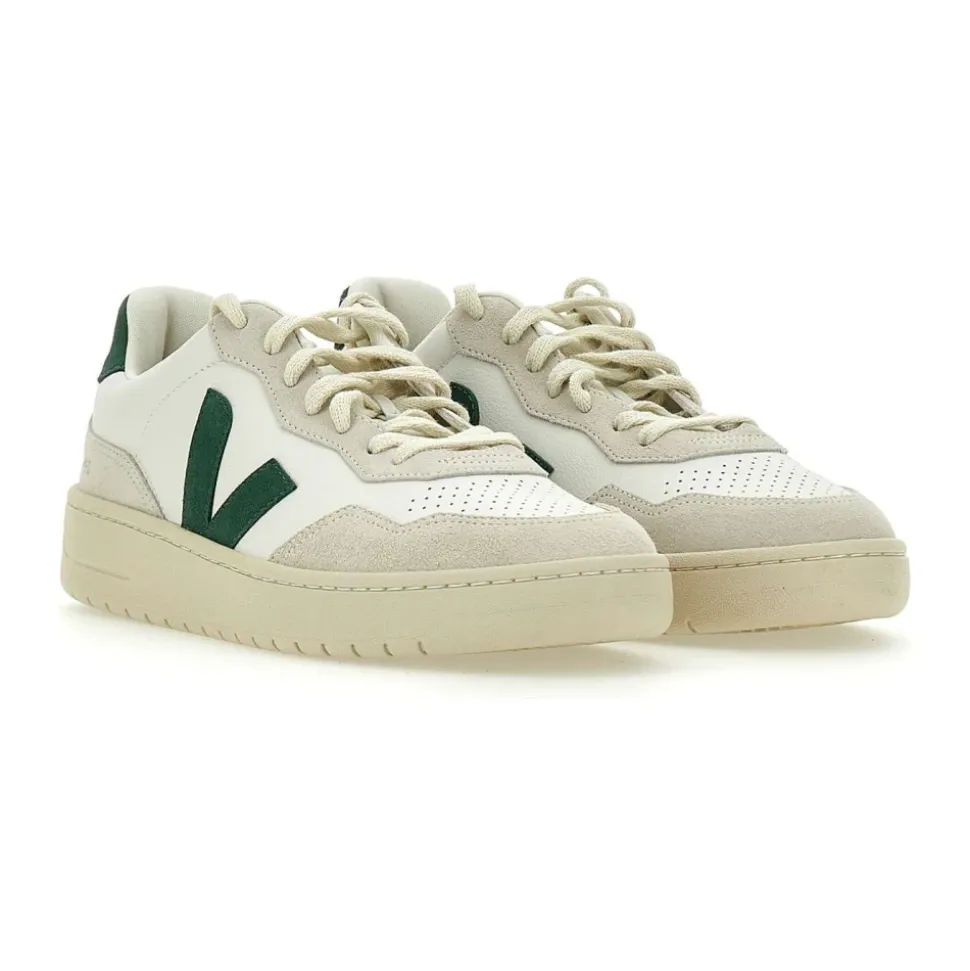 V-90 Sneakers
