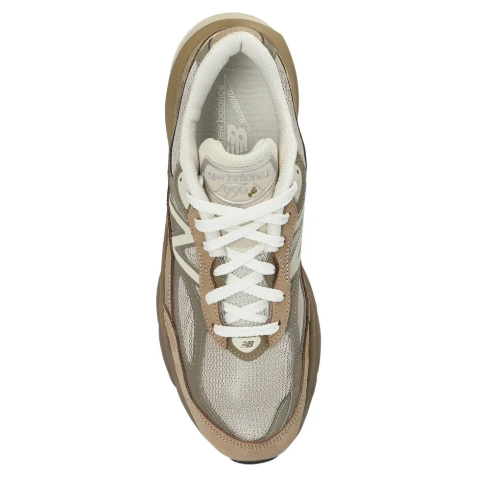 990v6 Sneakers