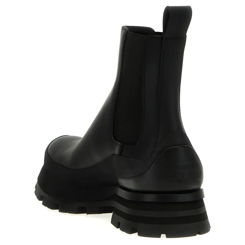 Wander Chelsea Boot